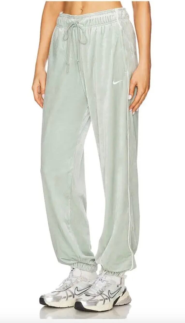 Nike Sportswear Collection Plush Velour Joggers Sage Green Medium NWT